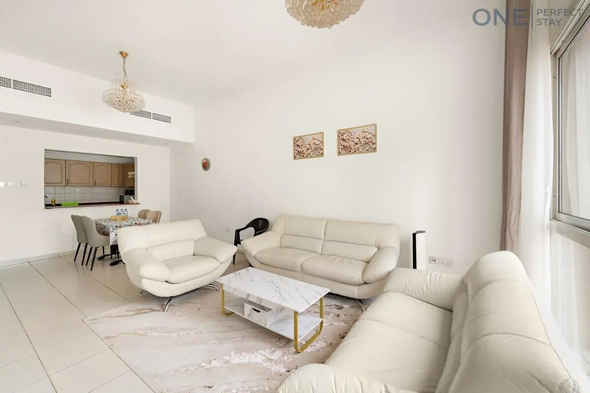 Cozy 2Br Apartment In Marina With Pool & Gym Dubai