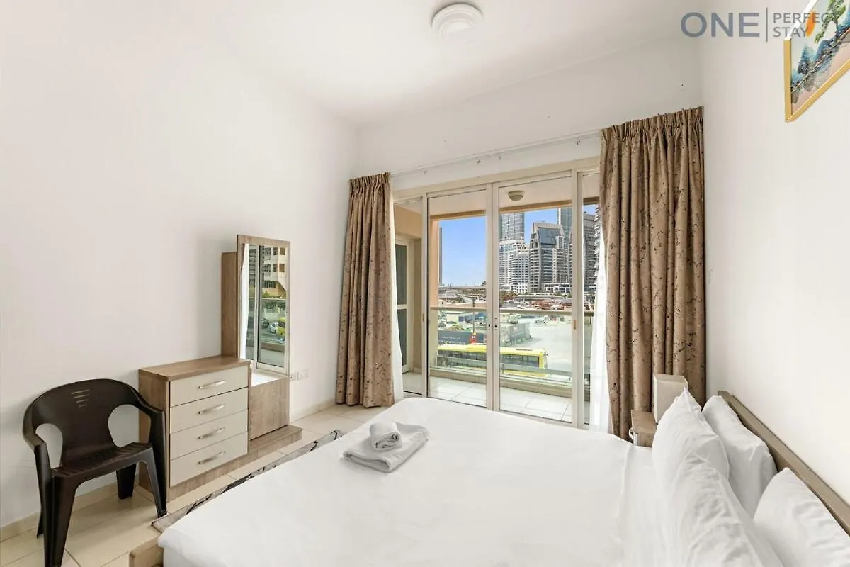 Cozy 2Br Apartment In Marina With Pool & Gym Dubai United Arab Emirates