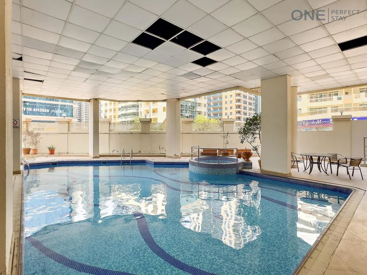 Cozy 2Br Apartment In Marina With Pool & Gym location