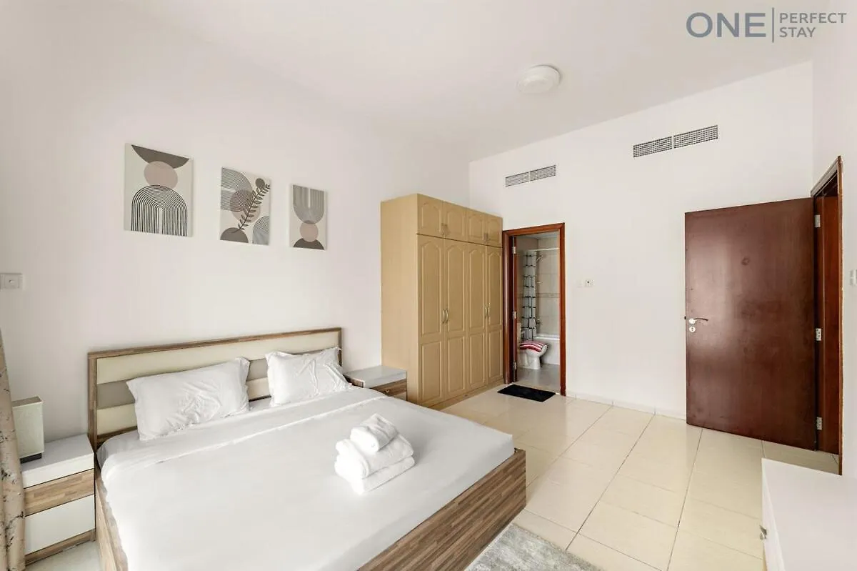 Cozy 2Br Apartment In Marina With Pool & Gym Dubai 0*,